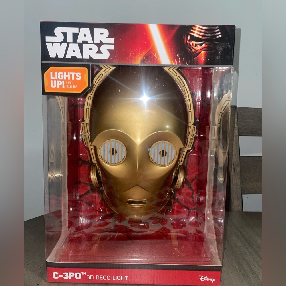 C-3PO Star Wars wall light